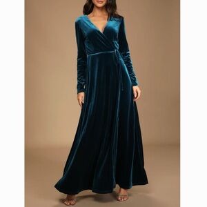 NWT Lulus Velvet Wrap Maxi Dress